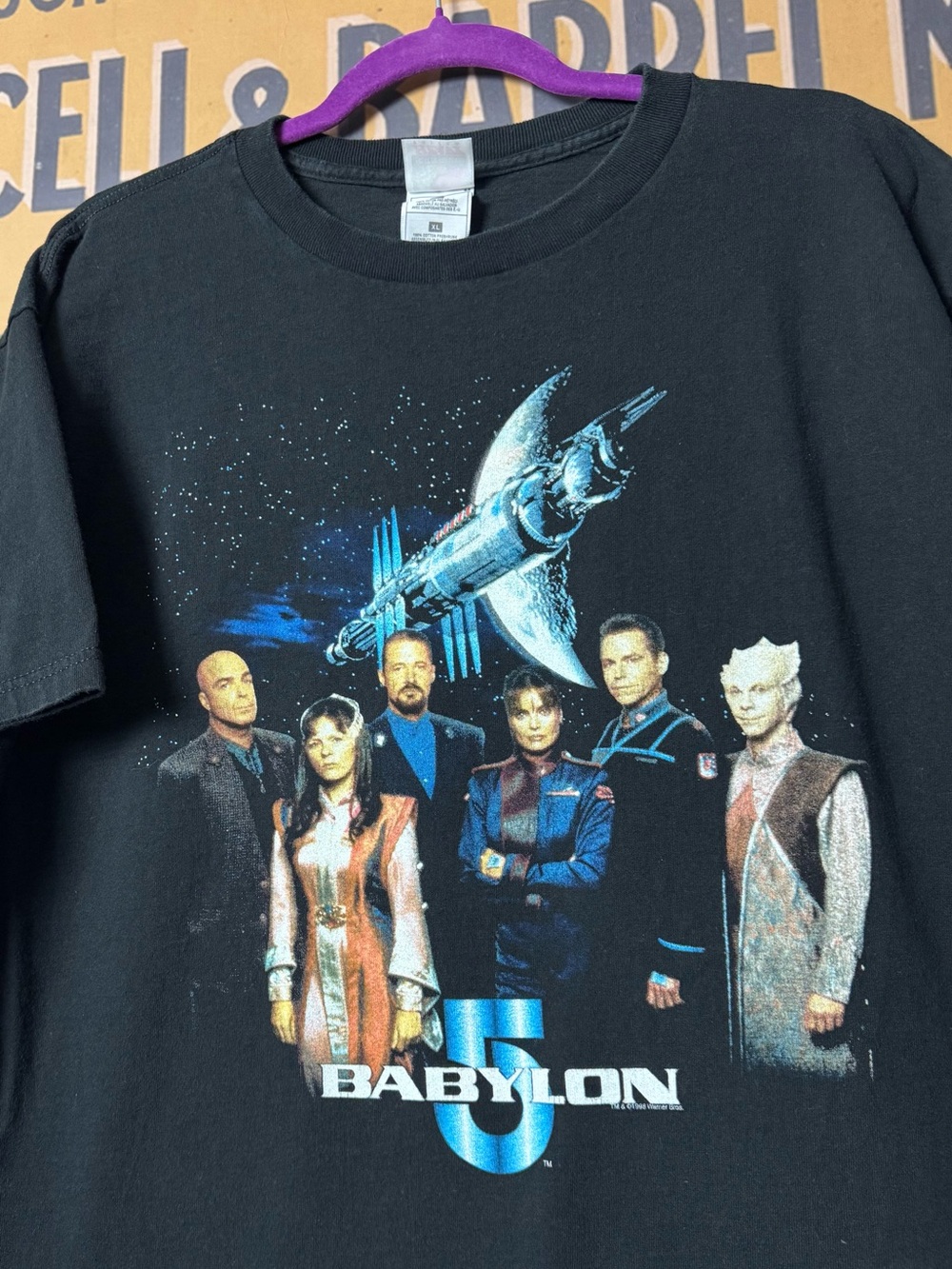 90s Babylon 5 Sci-Fi TV Promo Vintage Fruit of the Loom Graphic T-Shirt